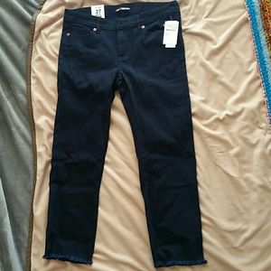 NWT midnight blue cropped jeans
